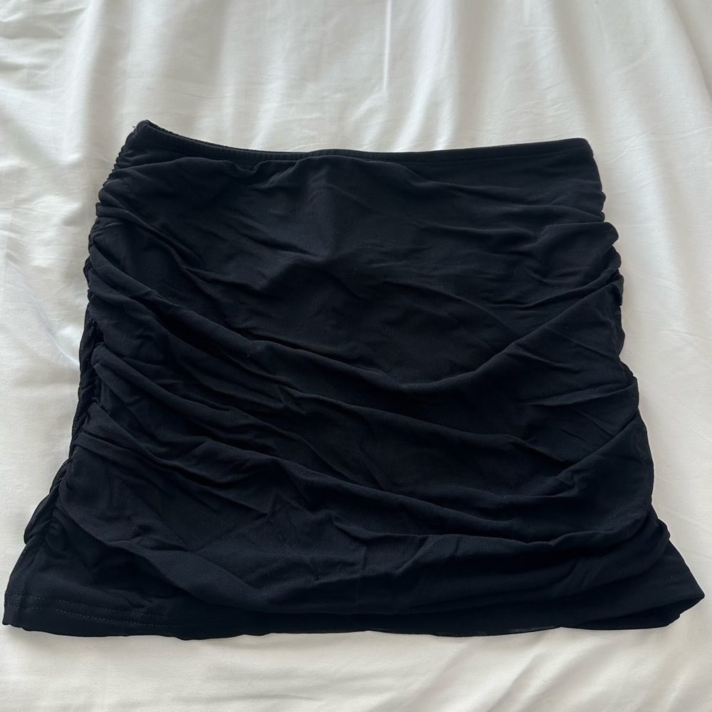 Elegant Black Ruched Skirt